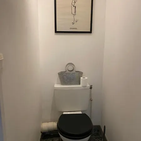Apartment Magnifique Dans Quartier Tres Prise Beaugrenelle *